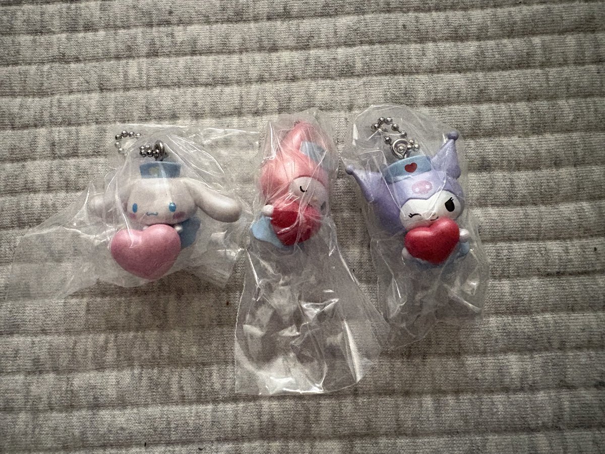 uxu722's tweet photo. 【交換】
サンリオ ナース ガチャガチャ
スイングマスコット  

求）シナモロール シナモン
マイメロディ マイメロ
クロミ

譲）マイスウィートピアノ 

手渡し（横浜、川崎など）、郵便可能です

検索よりお気軽にお声がけ下さい https://t.co/cS7peUzukY