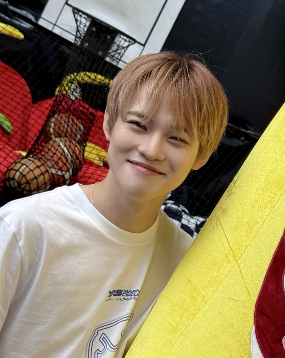 deardeurim's tweet photo. he is so lemyo 😭😭😭 https://t.co/D1MBdu7tAq