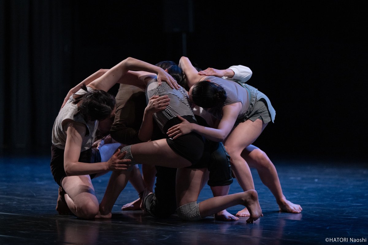 「芸術って難しそう」と思ったあなたにこそおすすめ！
パフォーミングアーツ・セレクション2025
www-stage.aac.pref.aichi.jp/event/detail/2…
大人も子どもも楽しめるポップな『hopee』や、クラヴィコードの生演奏で繰り広げられる『満ちる』など盛だくさん
名古屋でアートな日々を🌿
#愛知県芸術劇場ダンスアーティスト