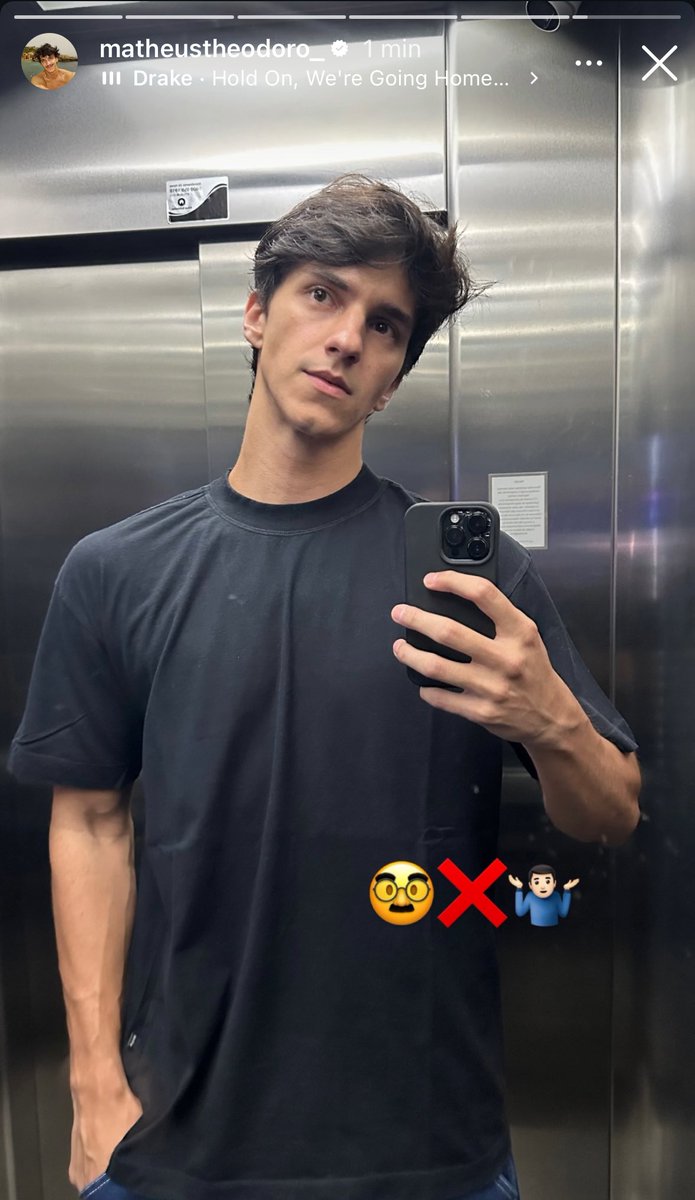 funkxstar's tweet image. o matheus theodoro tirou o bigode, pqp
