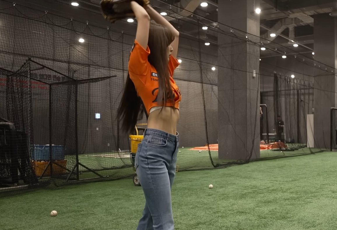 seulgi archive tweet media