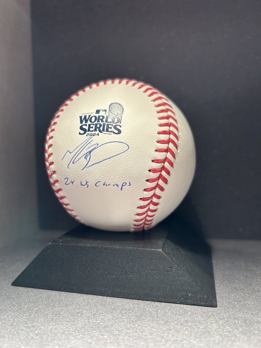 Mookie Betts直筆サイン入りMLB公式実使用ボール Mookie Betts直筆