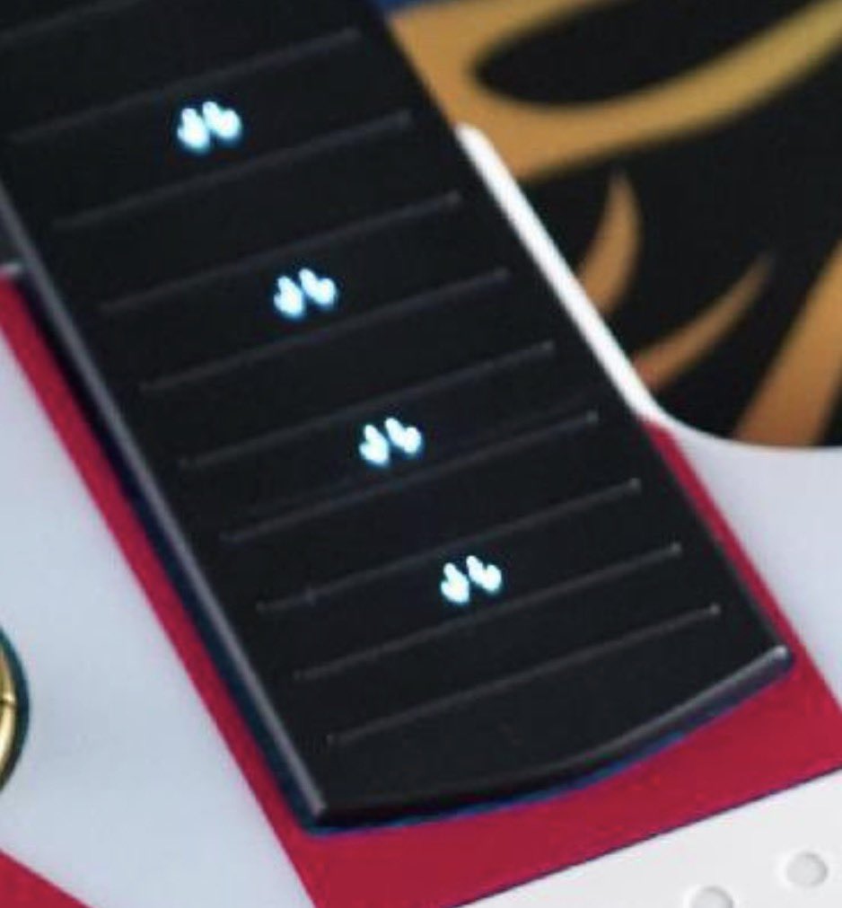 DhallDaddy's tweet photo. @CorndogCrusader I’m saying that if you look in the original mock up you can see the skin was supposed to be applied underneath the neck. In the version they’re showing now it goes over it and some blue bleeds in from the edge. Also the loose fit around the mode knob. https://t.co/WcDGTrtINl
