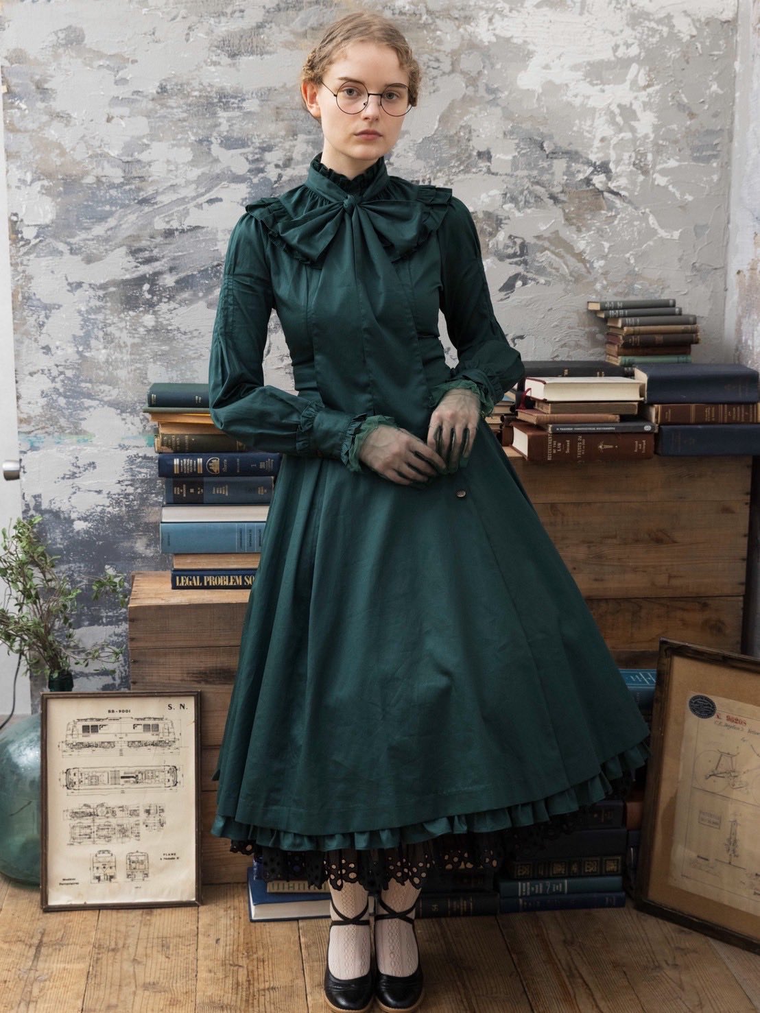 Victorian maiden (@VM_press) / X