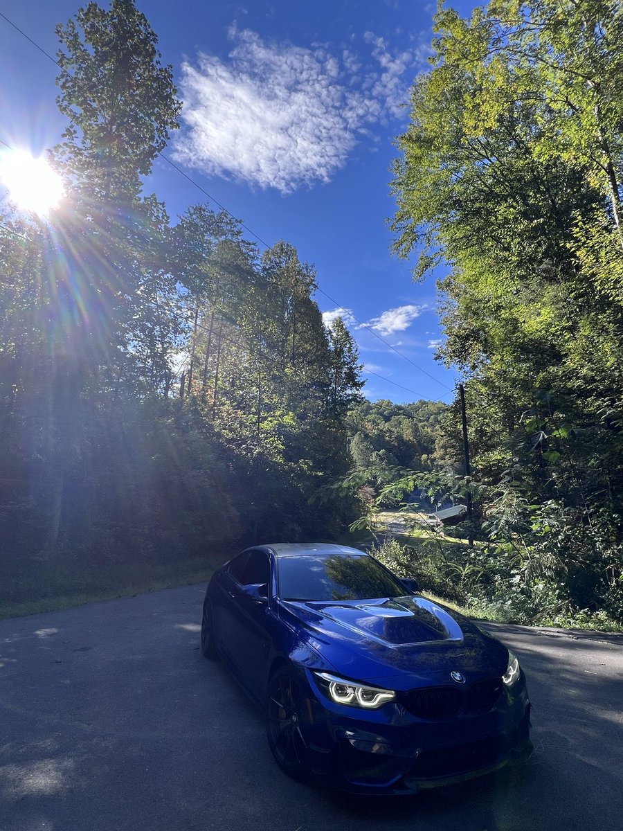 bruhwhatdidusay's tweet image. GAT 25’ 
#gatlinburg #slammedenuff #BMW