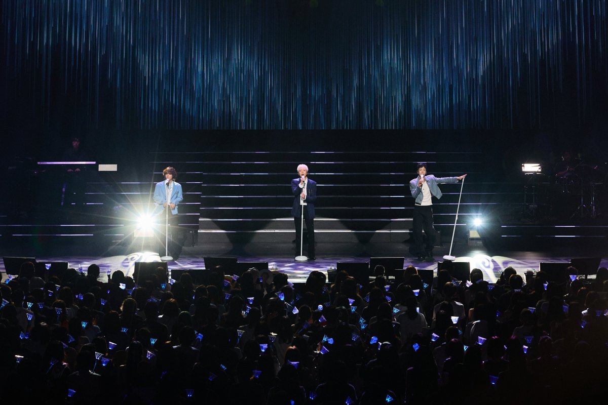 YGJAPANofficial's tweet image. 【#WINNER】

𝟐𝟎𝟐𝟓 𝐖𝐈𝐍𝐍𝐄𝐑 𝐂𝐎𝐍𝐂𝐄𝐑𝐓 
[𝐈𝐍 𝐎𝐔𝐑 𝐂𝐈𝐑𝐂𝐋𝐄] 𝐉𝐀𝐏𝐀𝐍 

東京公演の熱いステージを大公開❤️‍🔥

🚨FINAL公演 FC先行受付 本日10/7(火)まで

📍大阪府立国際会議場 メインホール (グランキューブ大阪)
🗓️12/13(土) 18:00

FINAL公演もWINNERと一緒に…