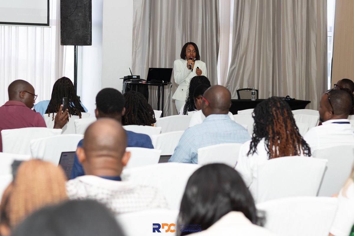KuhesHepu's tweet photo. The final day, Day 3, was a showcase of HEPU's research prowess! Several of our researchers delivered outstanding oral presentations during the breakaway sessions, sharing their latest findings. ๐
#OralPresentation #ResearchDissemination https://t.co/lnZVoqBldp