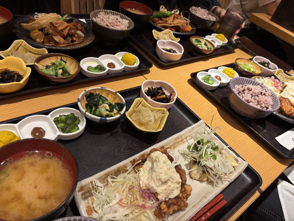 Ayaneee(あやね) ｜webデザイン tweet media