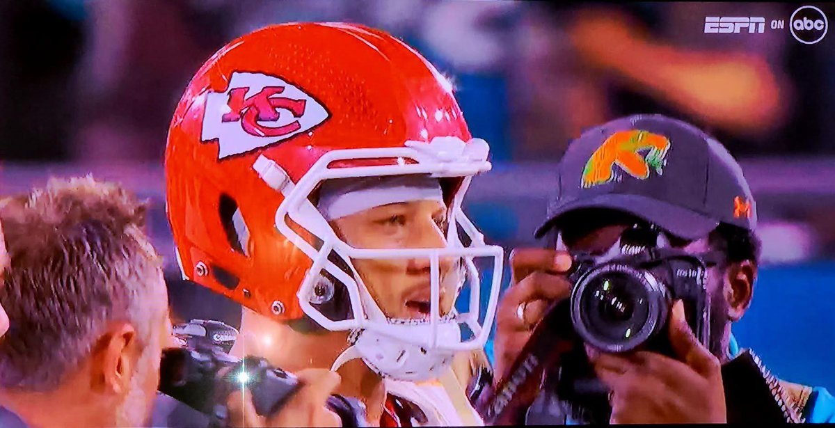 Things you can count on.

1. The sun will come up in the morning.

2. New York weather will always be crazy.

3. Dem Rattlers really do be everywhere wearing that FAMU merch and I mean everywhere. 😂🤣