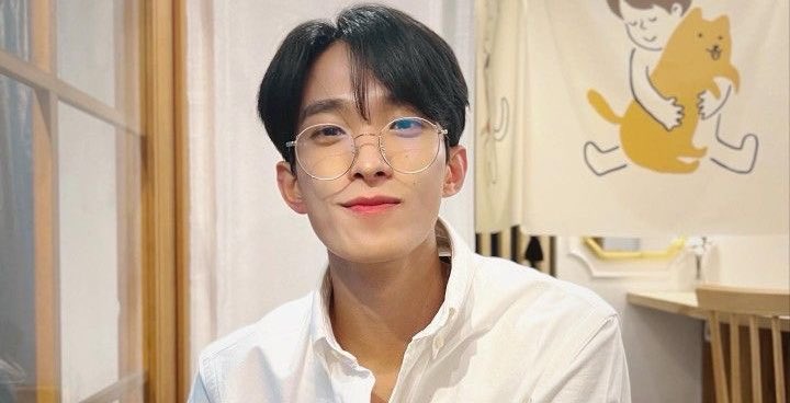 kyeomtaeyeoja's tweet image. I love nerds 👓🤍