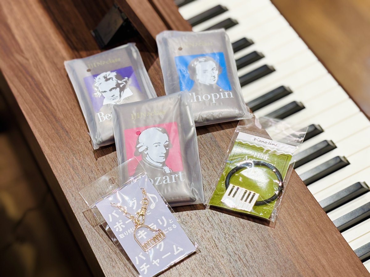 音楽雑貨 - البحث / X