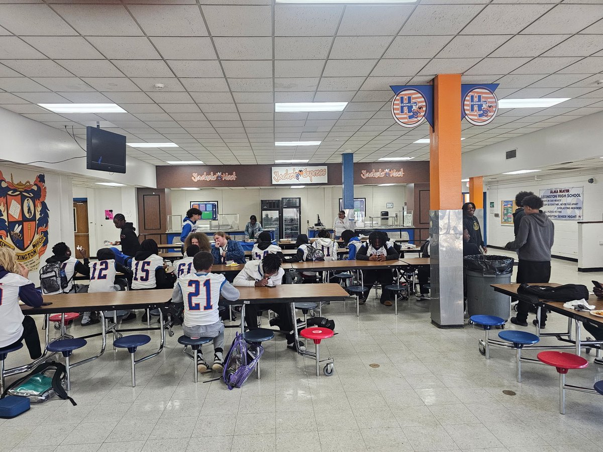 LSHS Football and S&C 🏈 tweet media