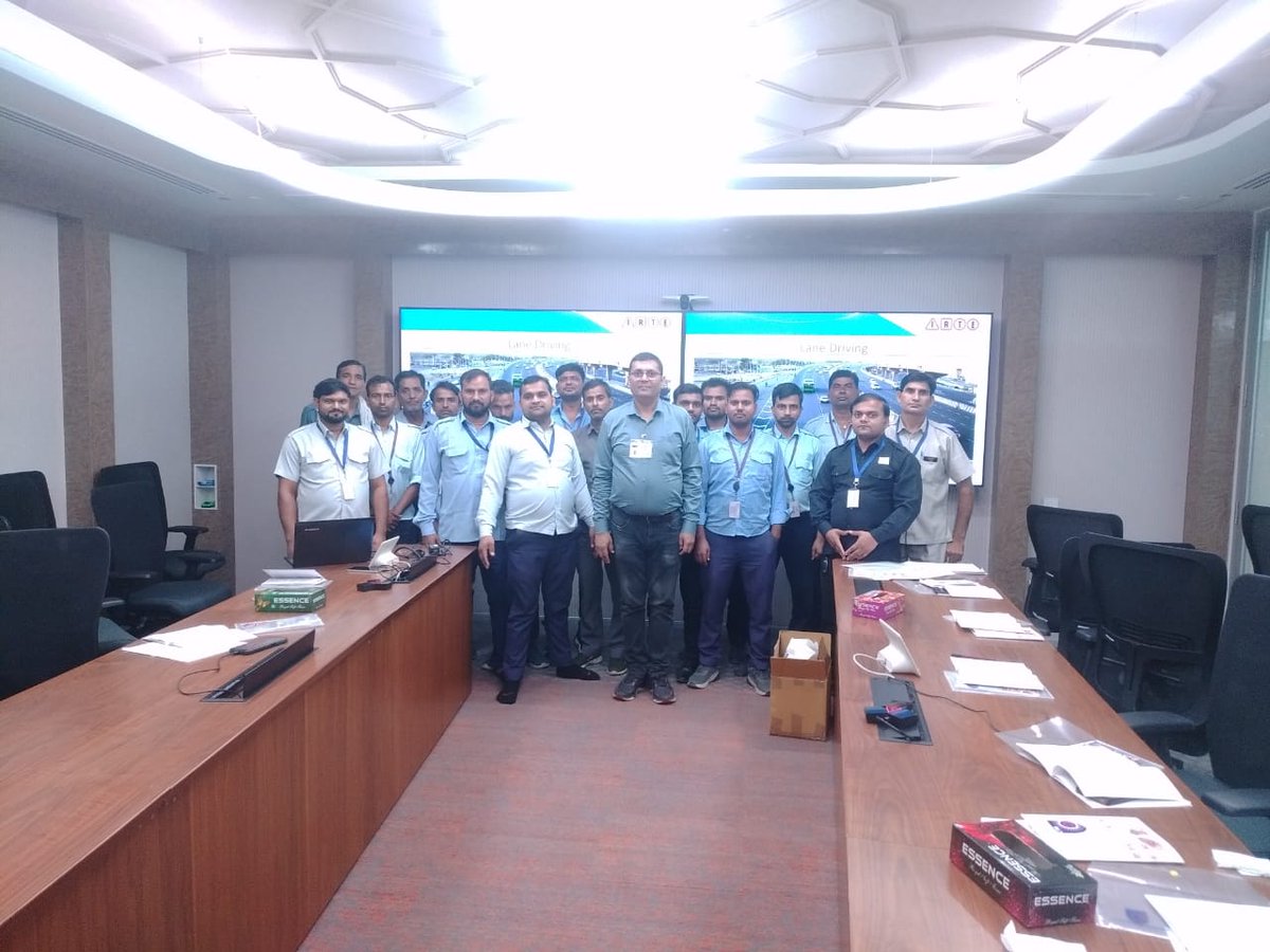 IRTEsocial's tweet image. Pioneers of Defensive Driving in India, IRTE has conducted a training program on Defensive Driving for Synopsys India Pvt. Ltd. on 20th September 2025, reaffirming our commitment to road safety excellence!
#synopsys #defensivedriving #drivertraining #irte #safedriving