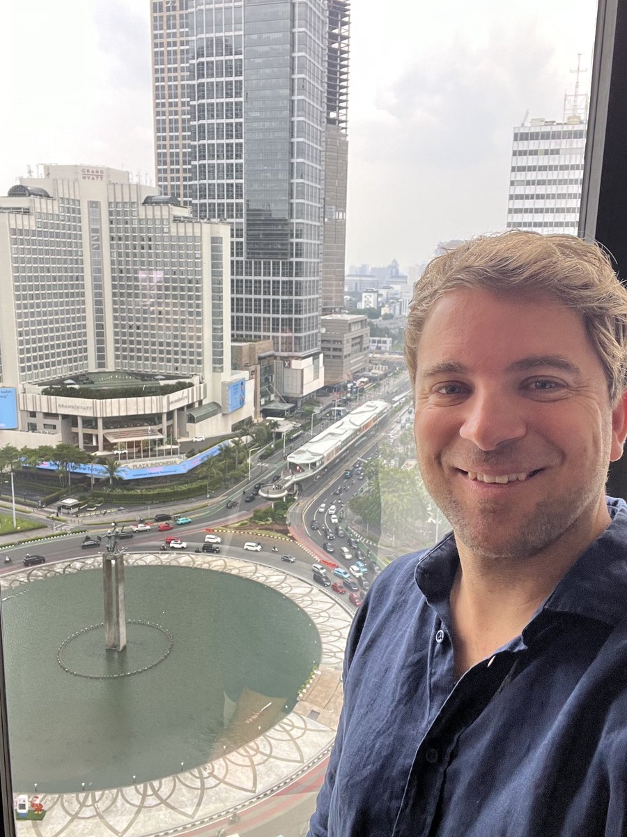 domschwenter's tweet image. Good morning, Jakarta! 🇮🇩

One of the most under appreciated cities in the world imo. World class in so many ways!

Looking forward to meeting our local @LiskHQ founders and partners over the next few days.