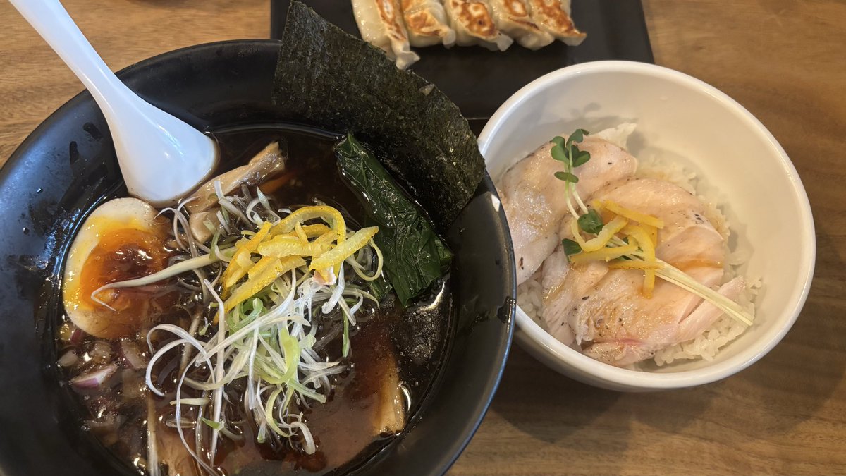 自分の名前と同じラーメン屋