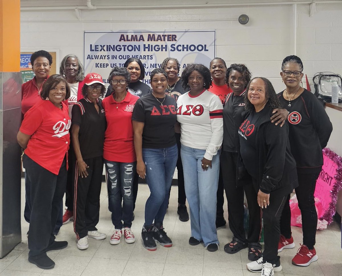 LSHS Football and S&C 🏈 tweet media