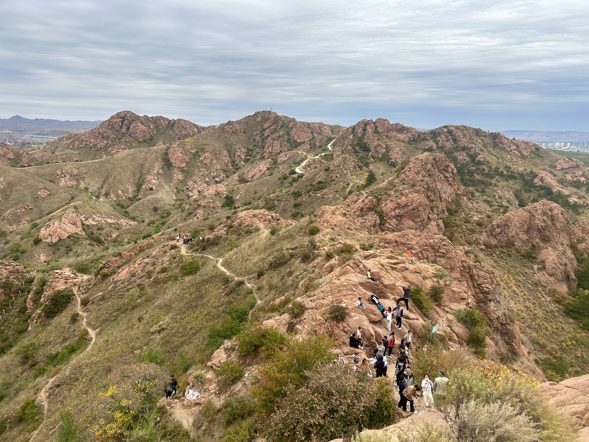 Ruby_Saturn's tweet photo. Tour of the Hongshan National Forest Park in Chifeng, Inner Mongolia. 
赤峰红山国家森林公园溜达 
2025.10.05 https://t.co/0jOhcmmOI0