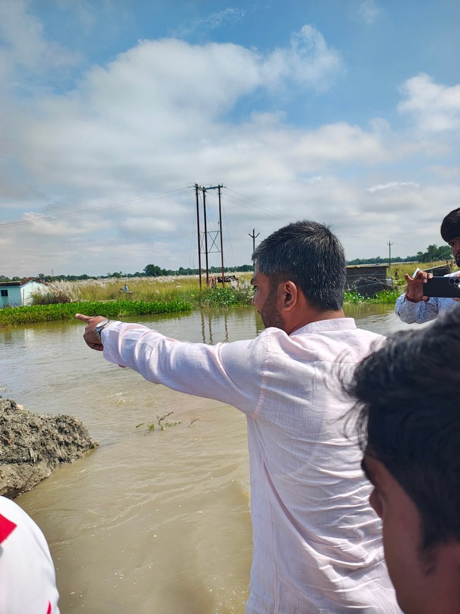 ManishKasyapsob's tweet image. &quot;लफ्ज़ों में तेवर है, निगाहों में नूर,
बातों में दम है, और सोच में सूरत भरपूर।
ये तस्वीर नहीं, एक अंदाज़ की झलक है,
जहाँ मेहनत भी हसीन है और आत्मविश्वास की चमक है।&quot;

Managed By - Team