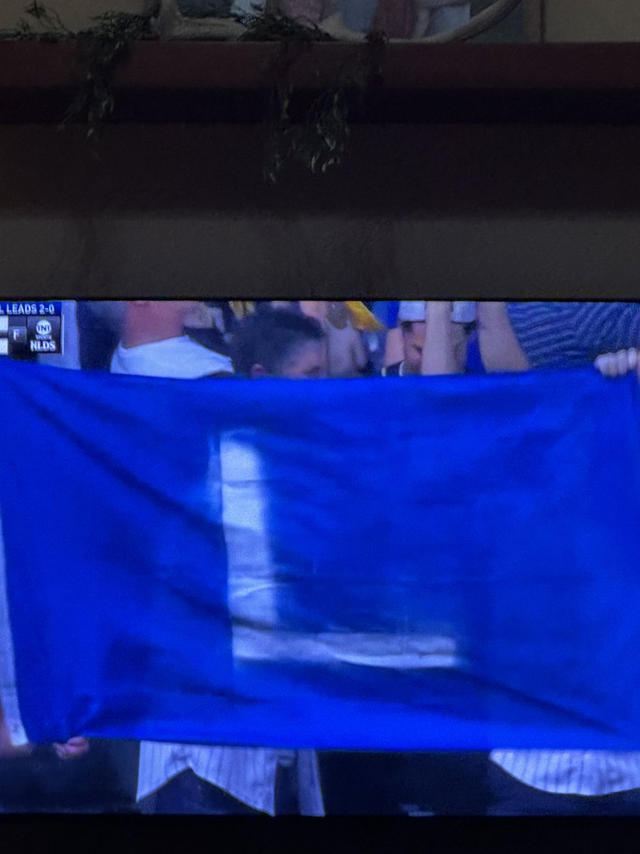LHilgemann's tweet image. Yes!  2-0 #MyCrew  #FlyTheL