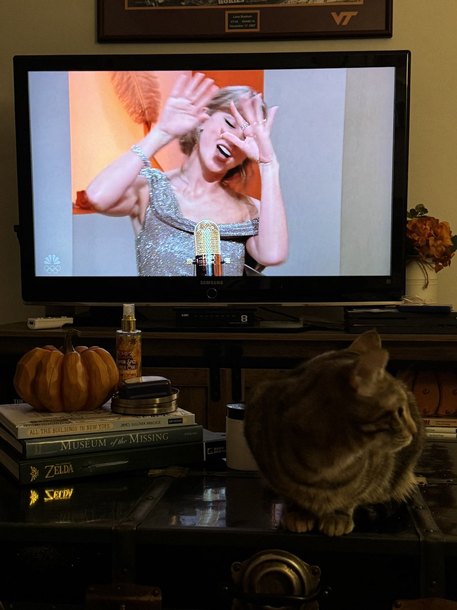 sara_breeding's tweet photo. @taylornation13 Our dancing queen ❤️‍🔥 @taylornation13 https://t.co/wpIFGYlsuu