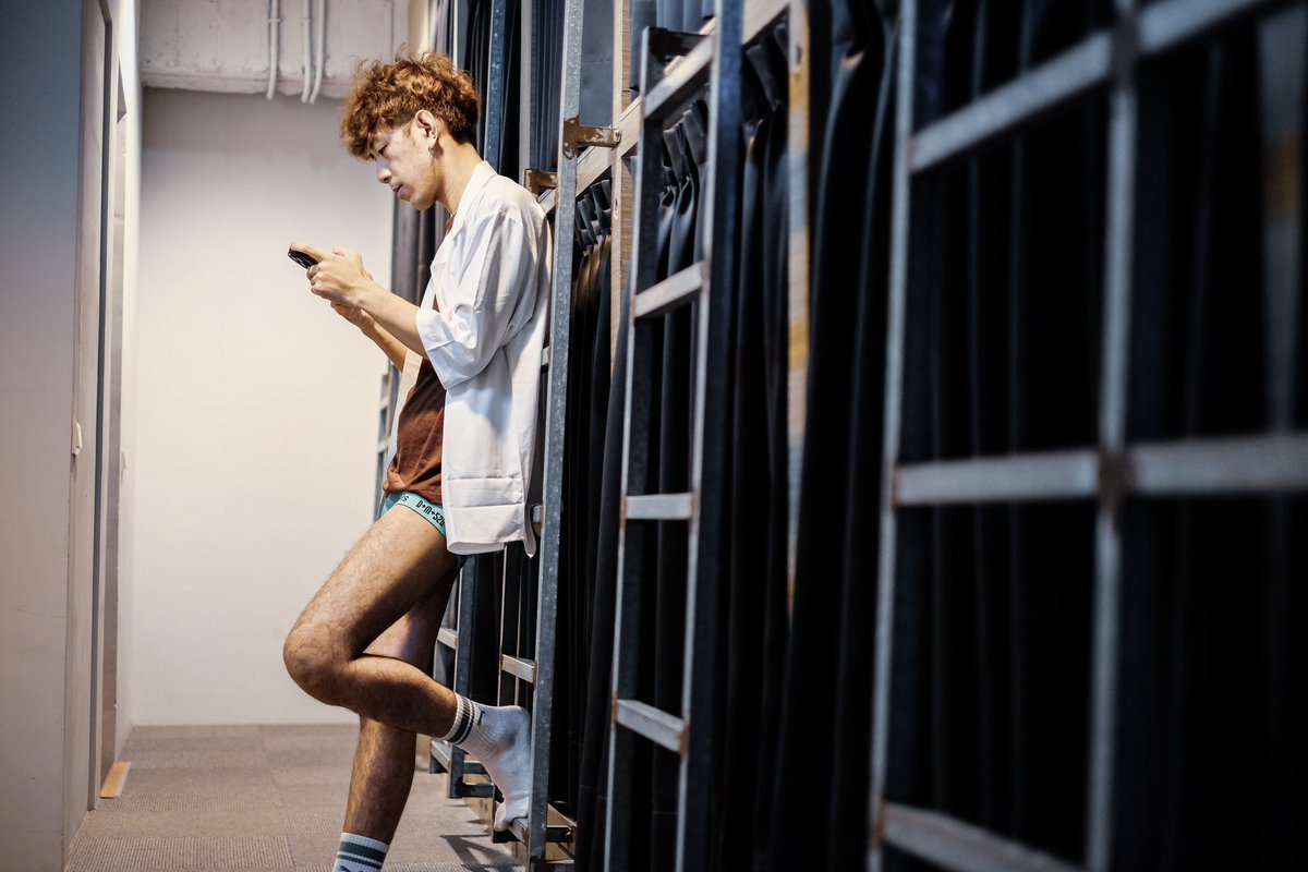 這星期天10/11會上台北米尼住一晚
不知道當晚有沒有人要陪我逛士林跟看一場電影呢！？😳

By the way 
可能星期六晚上下班就會上台北住漢士一晚
一種想被幹到破破爛爛的行程🥵🥵🥵