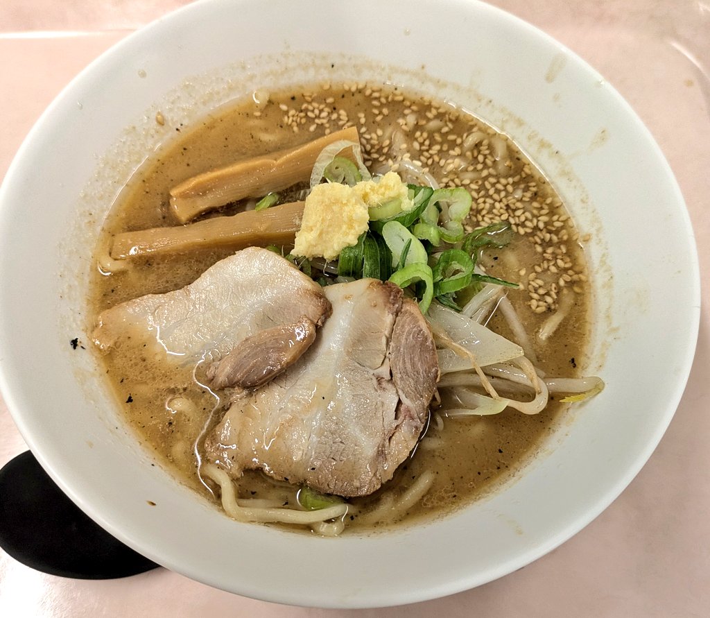 S_Gilgeous's tweet photo. 味噌ラーメンの美味しい季節✨ https://t.co/I2szewZQ9d