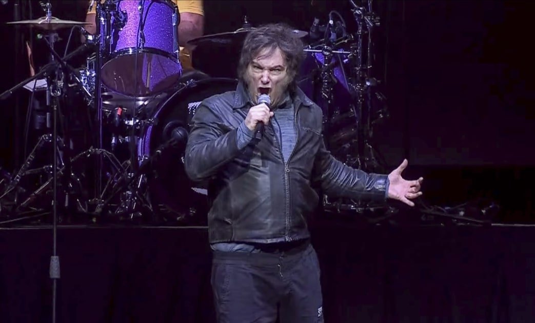 Victoria Giarrizzo tweet media