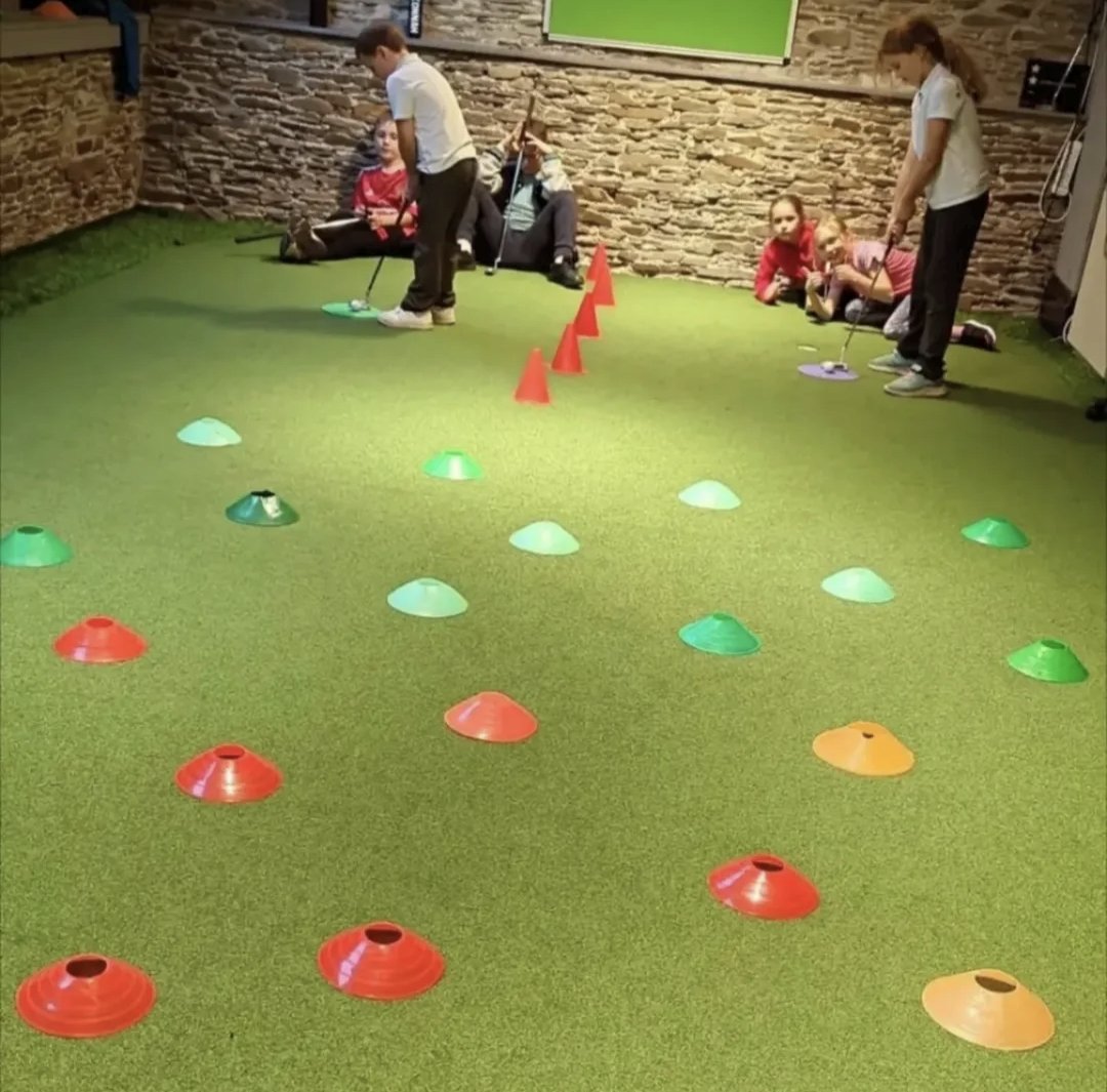 FirstSwingAcad's tweet image. JUNIOR GOLF CAMP🏌️‍♂️

Our Junior Golf Camp is back @BrynMeadows⛳

Ideal for beginners and those looking to improve their skills.

Details below 👇 
Tuesday 28th October 
10am - 12pm | £20.00 per child. 

Spaces are very limited so make sure you book before it's too late!⛳️