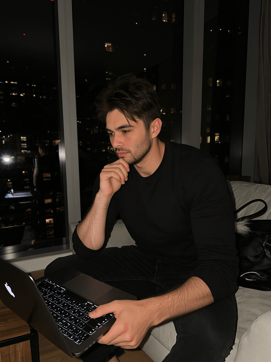 ThatsEFM's tweet photo. 12 Remote Jobs Paying Up to $80/hr, No Resume, No Experience Required

No degree? No problem.

These legit platforms let you earn from anywhere, even in your pajamas.

Let’s break them down �� https://t.co/i11rQaNZn3
