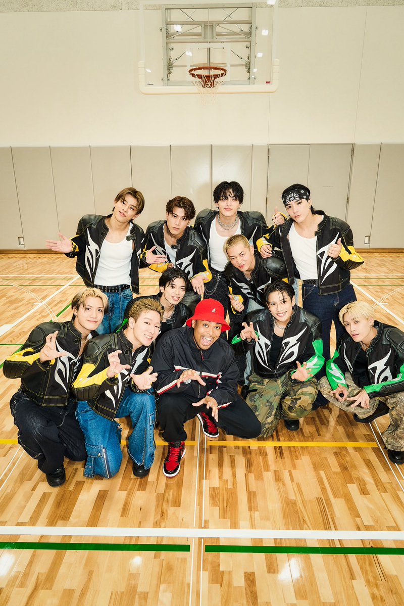 tjbb_'s tweet image. #EXILE #NESMITH さんと📸

#LetsDance を一緒に
踊っていただきました✨
ありがとうございました❤️‍🔥

📍 vt.tiktok.com/ZSUNo9toN/

@ex_nes_official 
@EXILE_Staff 

#TJBB #THEJETBOYBANGERZ
#EXILETRIBE #LDH