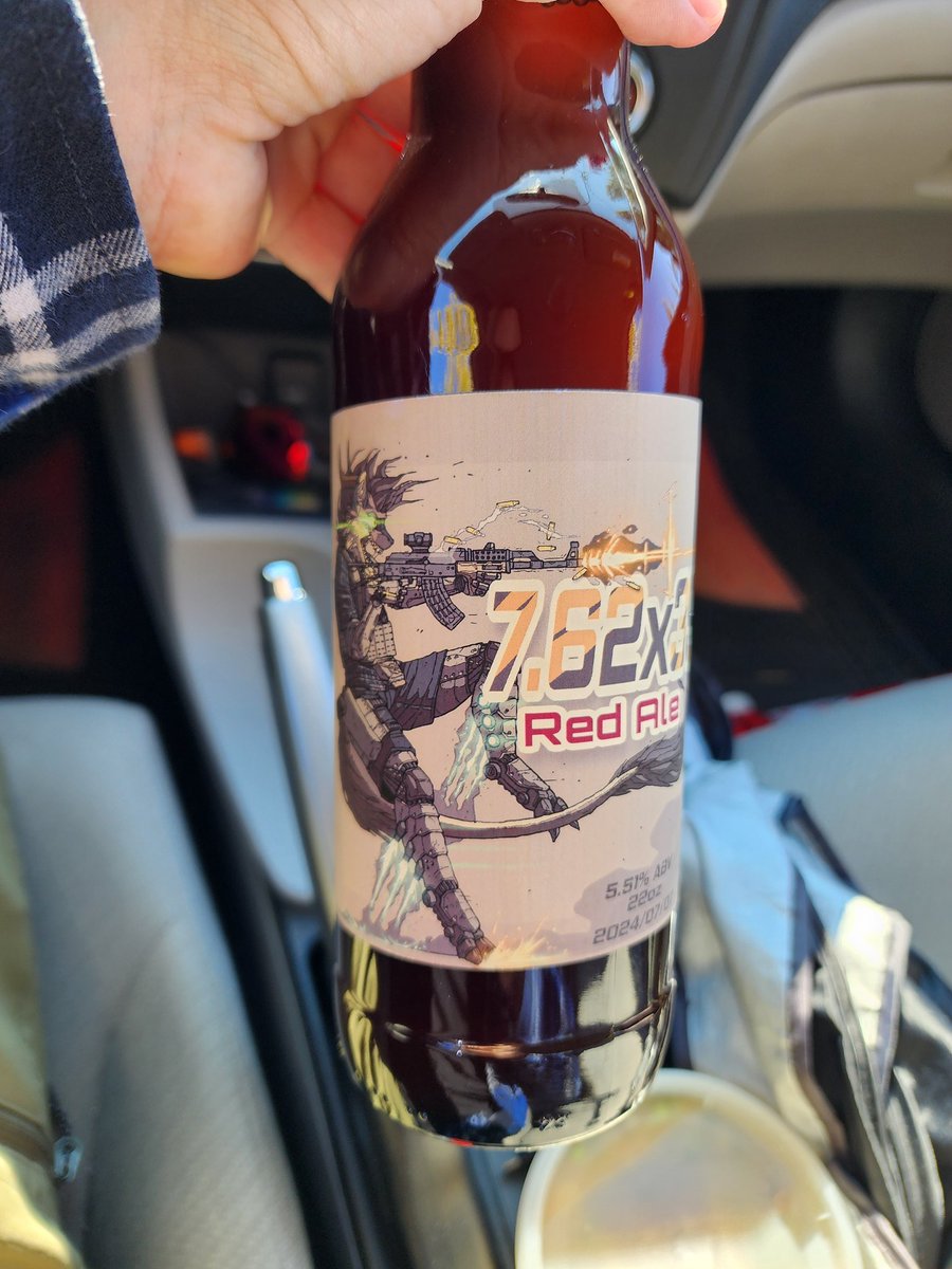 Got to meet <a href="/knapperx/">Knapperx</a> for lunch and he gave me a bottle of home brewed beer!