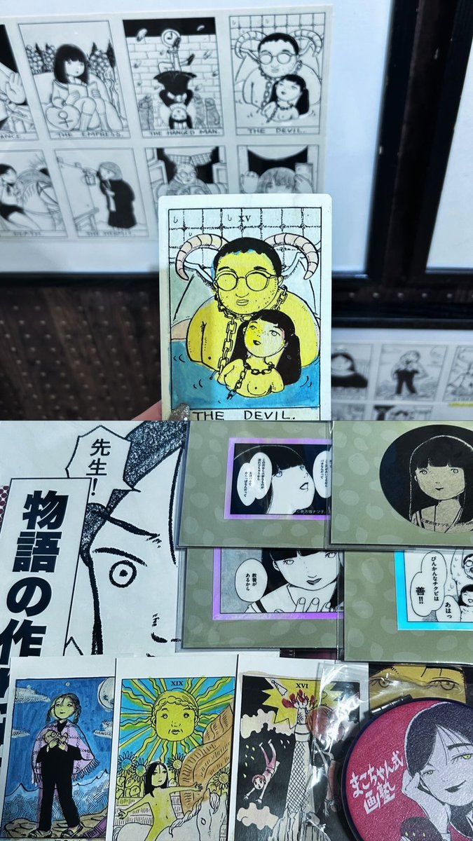 これは先週、死んでも行くと決めていた展示！昔買った意志強さんの漫画特典タロットカードをスマホ裏に入れ続けていたけど、まさか原画に会えると思っていなかったから超嬉しかった！