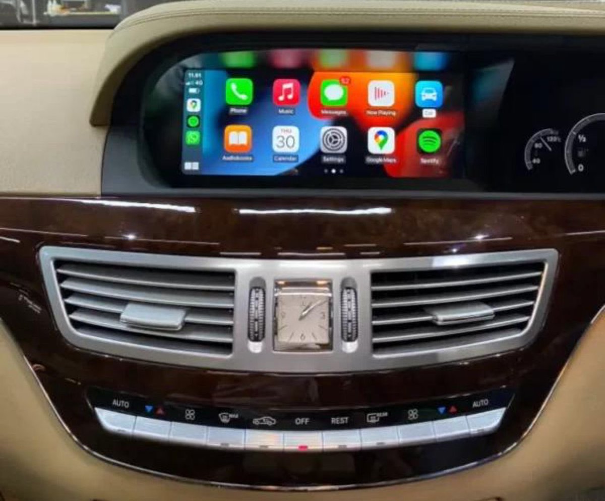 makandendeng's tweet photo. FORSALE MODULE APPLE CARPLAY ANDROID AUTO UNTUK MERCEDES BENZ, BMW, MINI, AUDI ALL TYPE PLUG AND PLAY NO POTONG” KABEL 

+6285167027839 - willy

Pemasangan bisa dibantu

#Mercy #carplay #module #w212 #w204 #w221 #w205 #w213 #bmw #bmwx1 #x3 #bmwindonesia #minicooper https://t.co/NXbba7yeTB