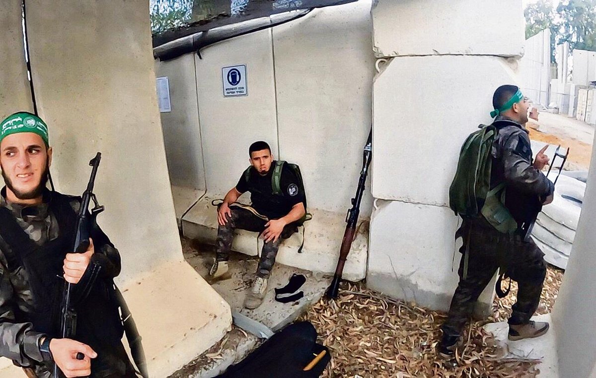 عباس هادي ☫ tweet media