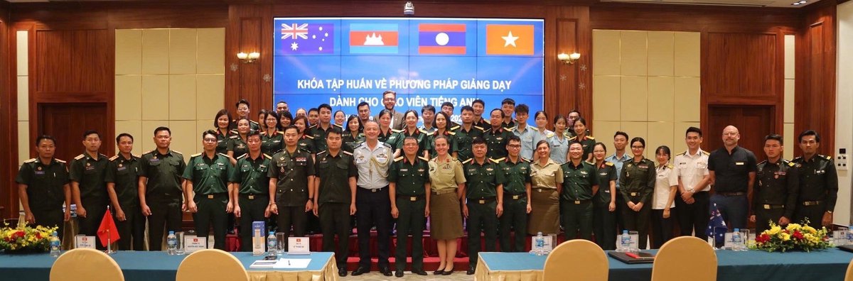 ADFTrngC's tweet photo. Indo-Pacific Endeavour 2025 supported English teacher training in Hanoi, boosting regional engagement and interoperability. Our #DITC staff worked with educators from Vietnam to strengthen communication skills vital for integrated operations | #IPE2025 | #StrongerTogether https://t.co/q1H5I5xTbV