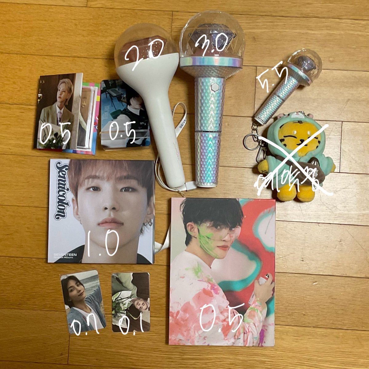 luvsickgggr's tweet photo. 세븐틴 인형 앨범 포카 양도 판매

Sell ⭕️

에스쿱스 정한 조슈아 준 호시 원우 우지 디에잇 민규 도겸 승관 버논 디노 캐럿반 위버스 포카 교환 구해요 콘서트 NEW_ 분철 seventeen 인형 앨범 미넌 탐탐이 tamtam artist made miniteen 호우 부산 캐럿존 hoshi 캐럿봉 뉴럿봉 구럿봉 키링 caratbong https://t.co/JEzcK4uz3T