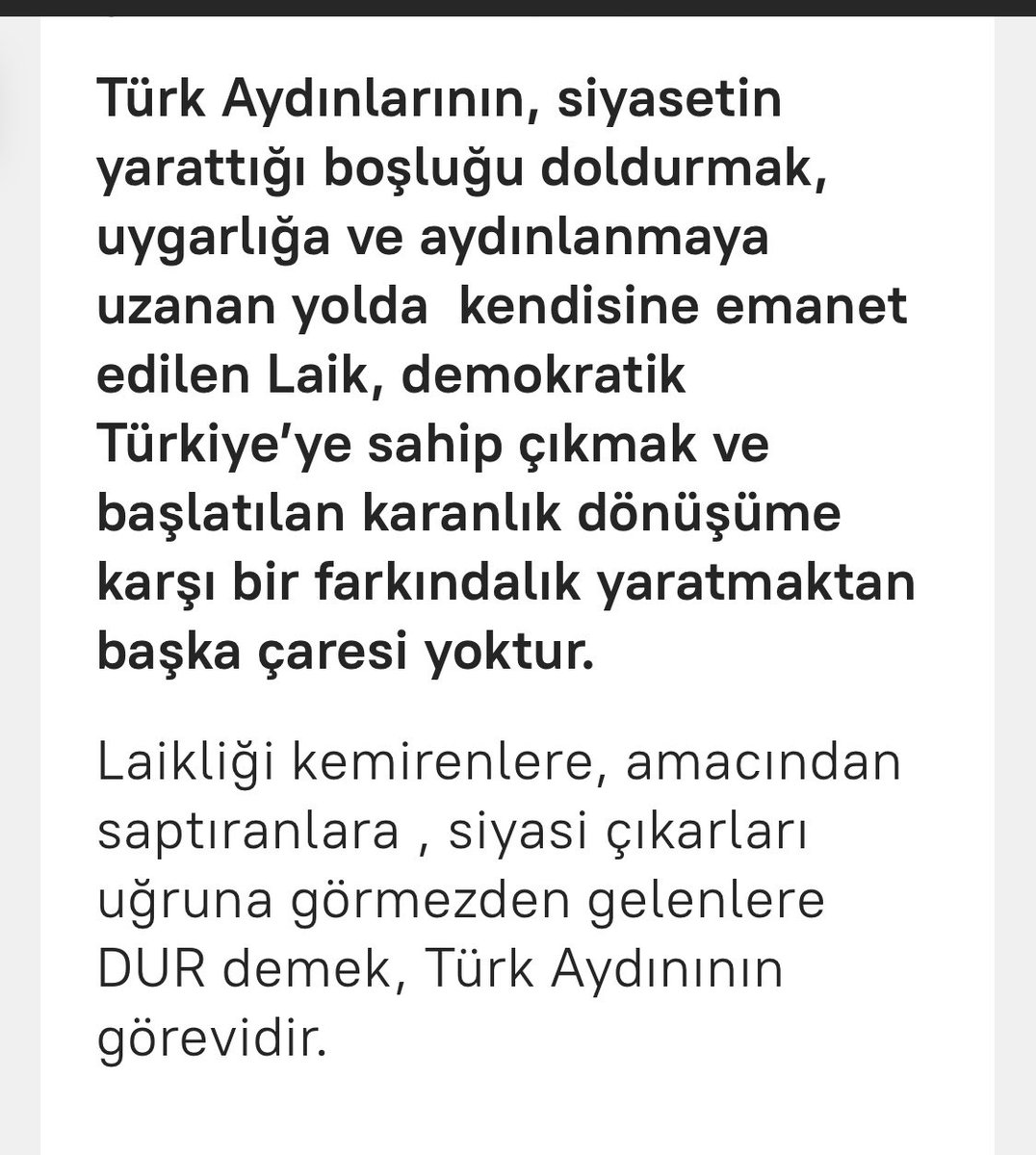 Kafa, hep aynı kafa.
Değişen bir şey yok.
28 Şubat’ın aktörlerinden, baş örtülülere karşı ikna odalarının mucitlerinden Nur Serter, İstanbul Üniversitesi Hukuk Fakültesi’nde Cuma Namazı saatine ders konulmamasına “isyan” ediyor. Askeri darbelerin teşvikçisi “Türk Aydını”nı göreve