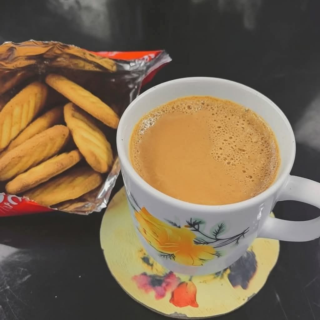 TheSilentIndex's tweet image. زیادہ چائے ☕ پینا مردوں کی صحت کے لیے خطرناک!
⚠️ نیند متاثر
⚠️ مادۂ منویہ کمزور
⚠️ ہاضمہ خراب
⚠️ پراسٹیٹ کا خطرہ بڑھتا ہے

چائے اعتدال میں فائدہ، زیادتی میں زہر ہے۔
❣ خَیْرُ النَّاسِ مَنْ یَنْفَعُ النَّاس ❣

#HealthTips #MenHealth #TeaAddiction #چائے #صحت