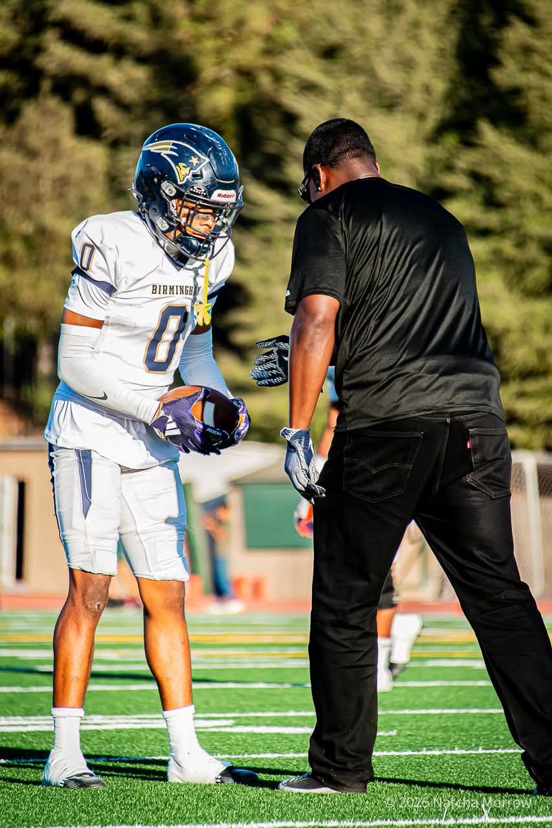 It's always something to coach up and get better New Week same goals better each week! Cleveland on the Cloc!!! 🕖⏳️ #BHAM