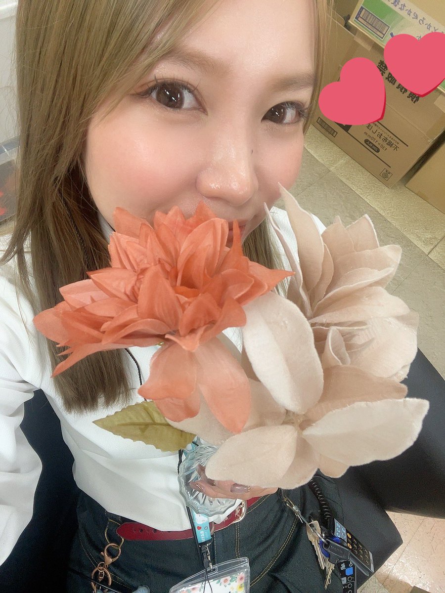 さゆりん🐯ゼニスコートグランスロット (@sayuringranslot) / X