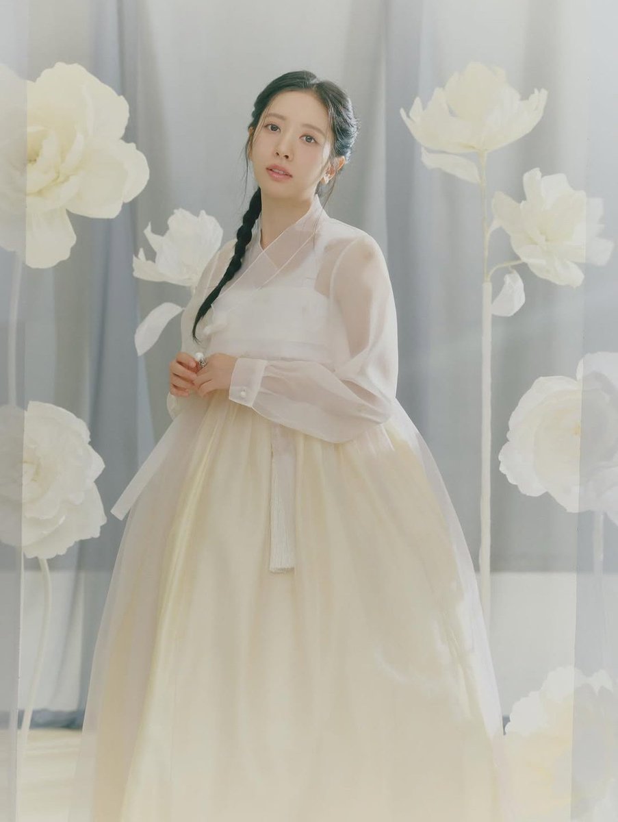 Kim Bona ዪ𖠿 tweet media