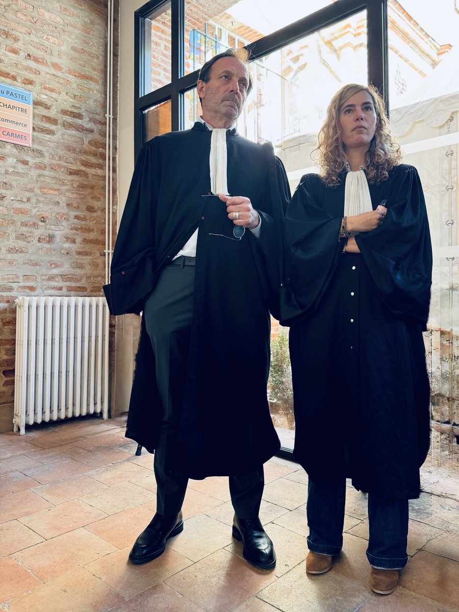 Jour 10 du procès #Jubillar. Au programme notamment le légiste qui l’a rencontré le jour de la disparition de sa femme et l’une des familles d’accueil de Cédric. On attend surtout la décision de la cour suite au coup de théâtre d’hier… Restez branchés. Live par <a href="/MathieuFourquet/">Mathieu Fourquet</a>