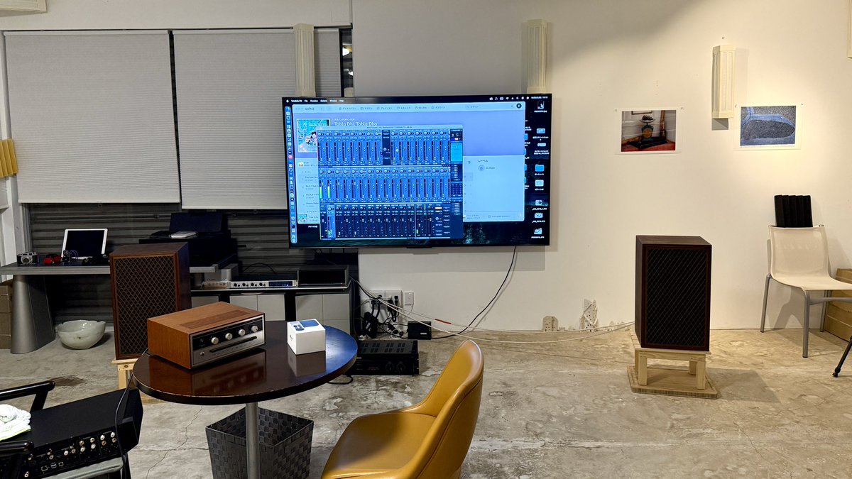 kef105's tweet photo. 色々考えて
昨日からRMEのFireFace802で音楽をきいています
これもすごくいい音です
#下総松崎こころあ #FireFace https://t.co/rnuvhvX9V9