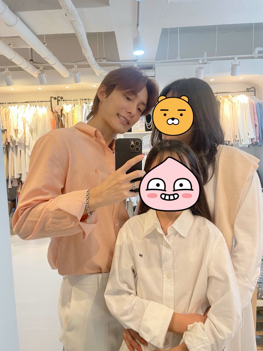 PJH_Updates's tweet photo. [📷] - JUNHEE official LıNC update 

"I came to take family pictures ☺️"

#JUNHEE #준희 #박준희 #ジュンヒ #ParkJunhee #ACE #에이스 https://t.co/M7Jp1DfXaP
