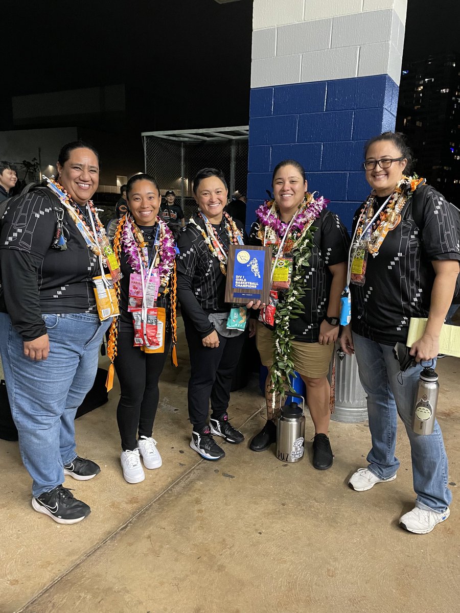 HAPPY NATIONAL COACHES DAY!!!! I’m so grateful to coach or to have coached alongside these amazing people!