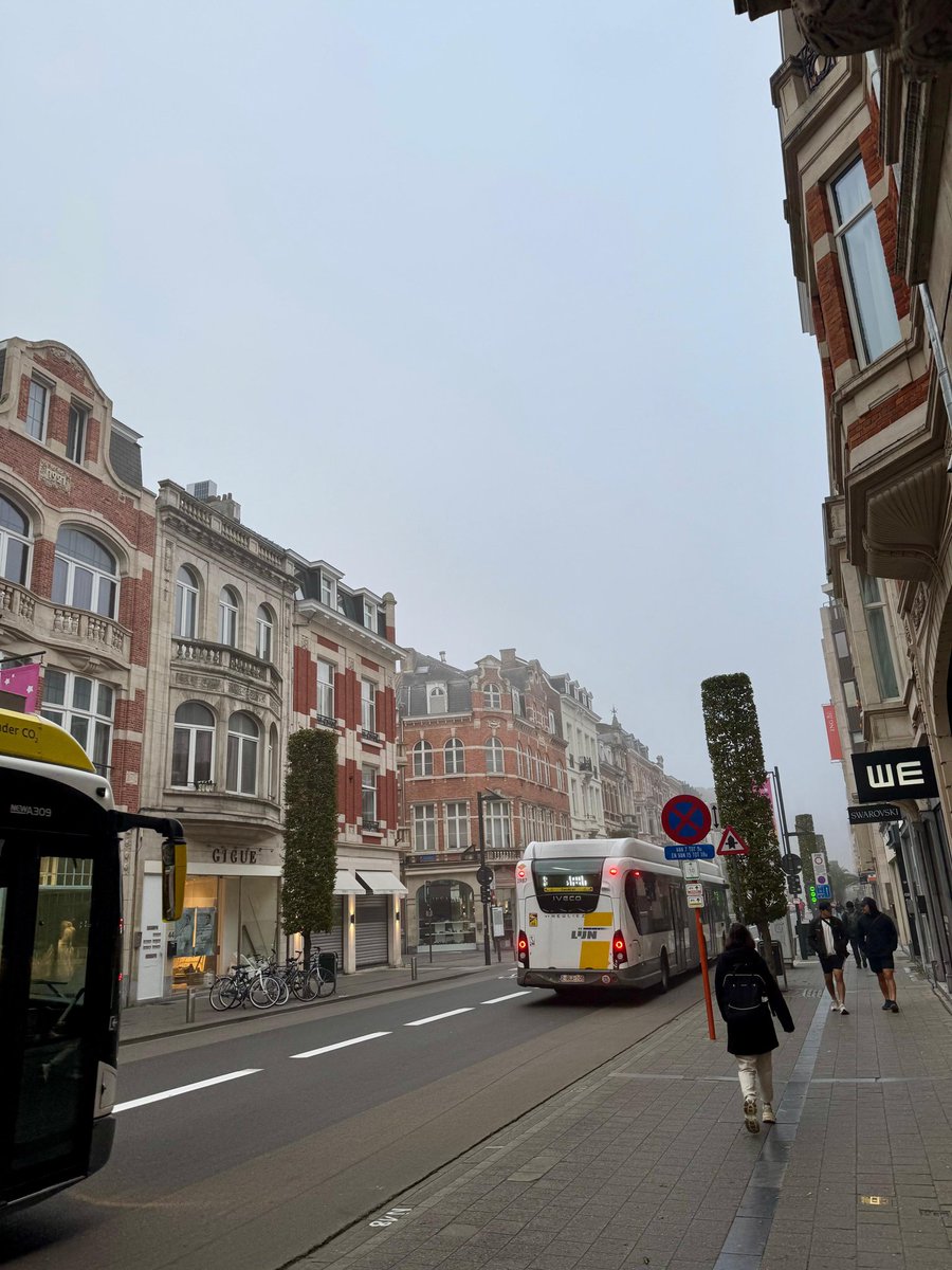 SubhadipGCGEB's tweet photo. It was a great pleasure to talk about our work in the “10th European Cell Mechanics conference”, jointly organized by KU Leuven and University of Mons in the heart of the beautiful city, Leuven, Belgium :) 

#mechanobiology #cellmech2025 https://t.co/o8v05eR3Hr