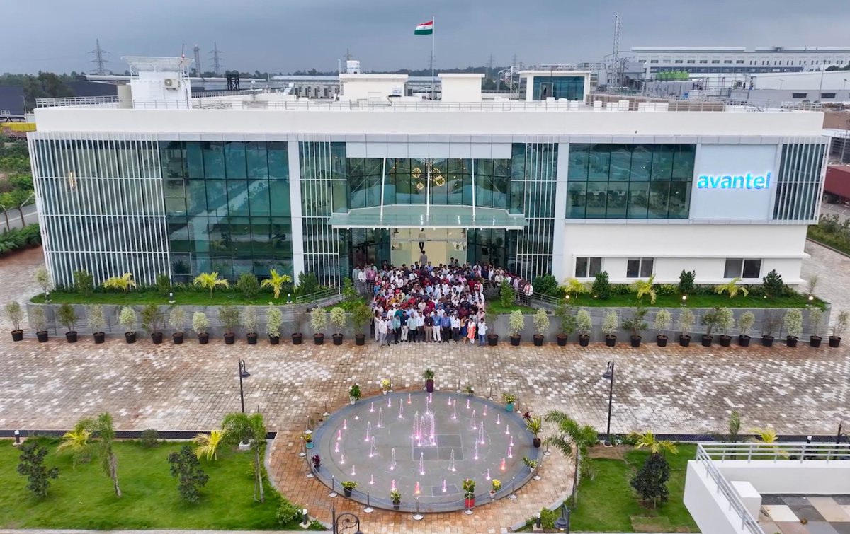 ReviewVayu's tweet image. India's Avantel Ltd has set up a ₹56-crore facility in Hyderabad to develop Indigenous Aerospace and Defence Technologies---the new facility will focus on the design, development, and manufacturing of Software-Defined Radios (SDRs), Radar Systems and satellite integration.
The…