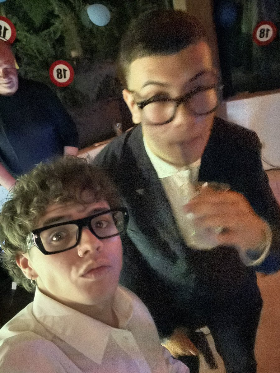 Cupidigi4's tweet photo. sempre con noi… Ovunque tu sia proteggici🧡 https://t.co/bRrC5Xz70t