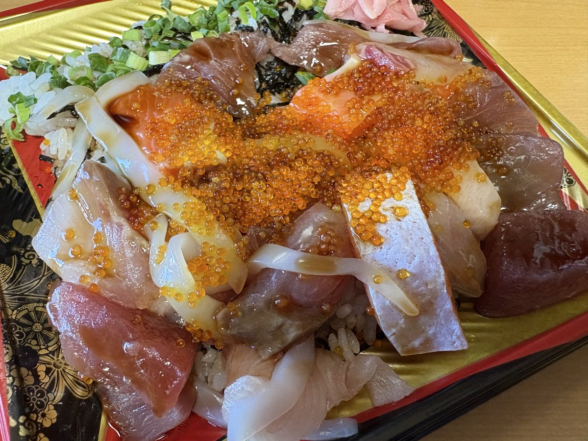 猫のお雛様【大】＋3匹官女╰(*´︶`*)╯♡ ひかにゃん@10/12紅楼夢B-16ab (@hikanyan) / X