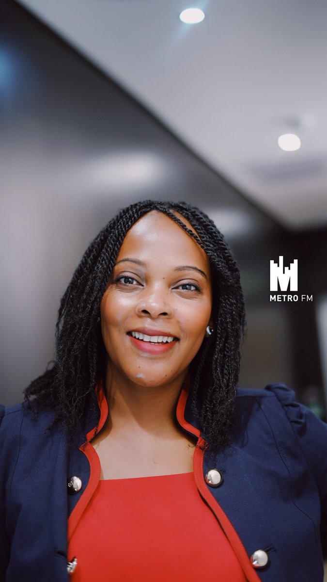 METROFMSA's tweet photo. Your year-end performance review isn’t just a meeting — it’s a career-defining moment. Whether you’re aiming for a promotion, a raise, or a fresh start in the new year, preparation is everything.
🔑 Dr. Sharon Munyaka, renowned work psychologist and past president of SIOPSA, reminds us: strategic reflection and preparation are the keys to standing out. 🎯 Ready to own your impact and step into 2026 with confidence? #BestMorninngs